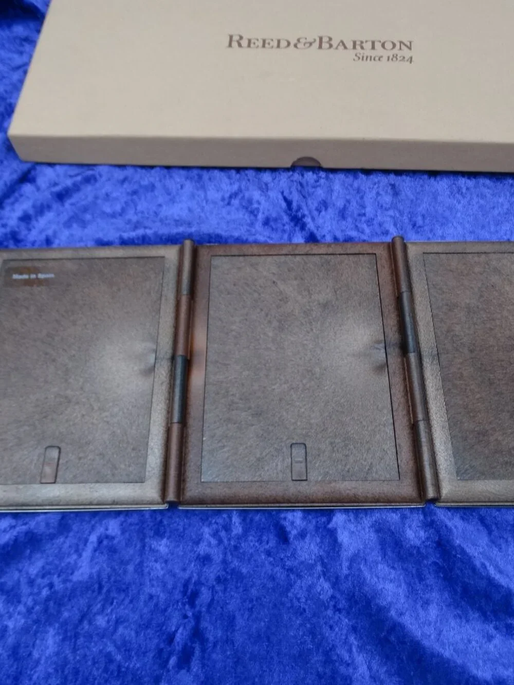 Reed & Barton Triple Hinged Beaded Silverplate Picture Frame In Box 3x5